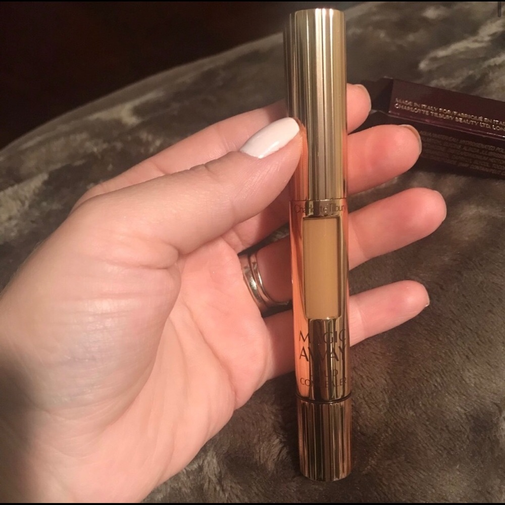 Charlotte Tilbury liquid magic concealer 9 tan